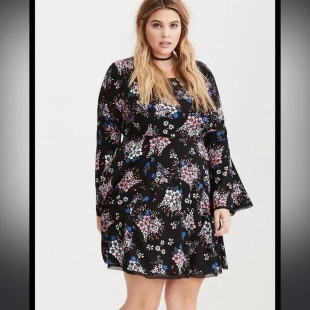 Torrid Bell Sleeve Midi Dress Dark Floral Print Long Sleeve Witchy Grunge 90s